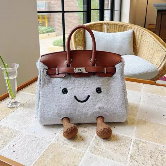 Grey Jirkin Purse - Price is firm - Picture 3 of 6